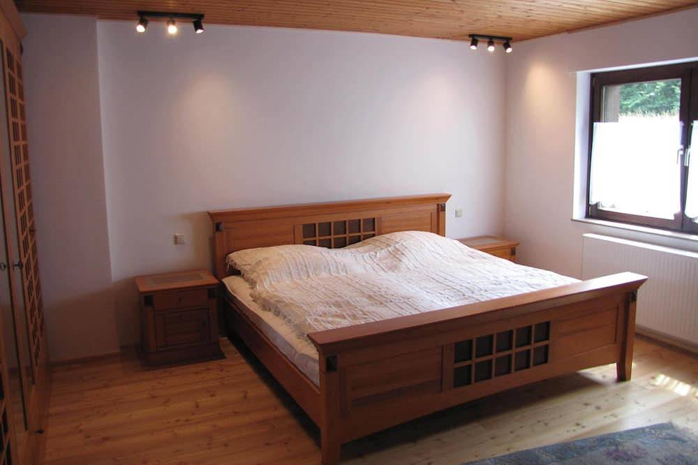 Ganze Wohnung, Ferienwohnung direkt am Westerwaldsteig für 4 Personen in Nistertal, Westerwald