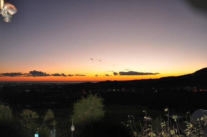 Appartamento per 2 persone, con panorama e terrazza, con animali domestici a Montecorvino Rovella