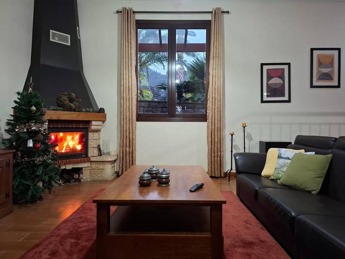 Gîte pour 2 personnes, avec jardin ainsi que vue et balcon à Porto da Cruz - 2