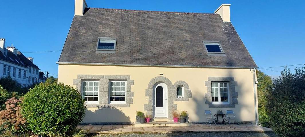 Chambre d’hôte pour 4 personnes, avec terrasse à Huelgoat
