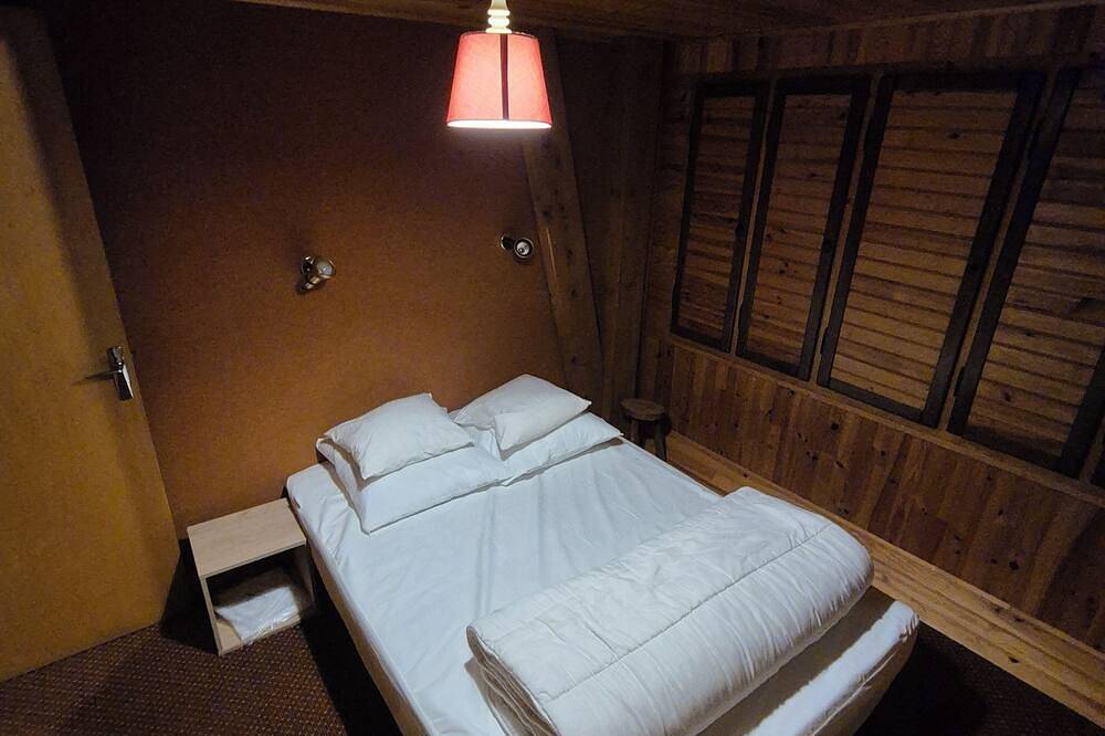 Family chalet overlooking the Auvergne mountains in Chastreix-Sancy, Chastreix