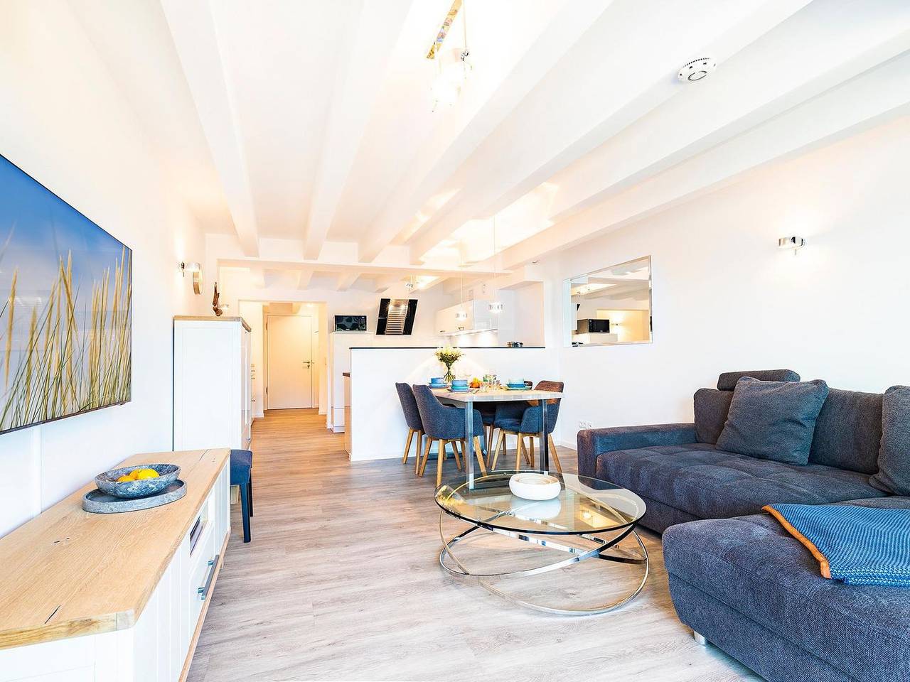 Ganze Wohnung, Fewo Pontos: 97 m² Ferienwohnung auf 2 Etagen mit Balkon, Meerblick & Sauna in Prora, Binz