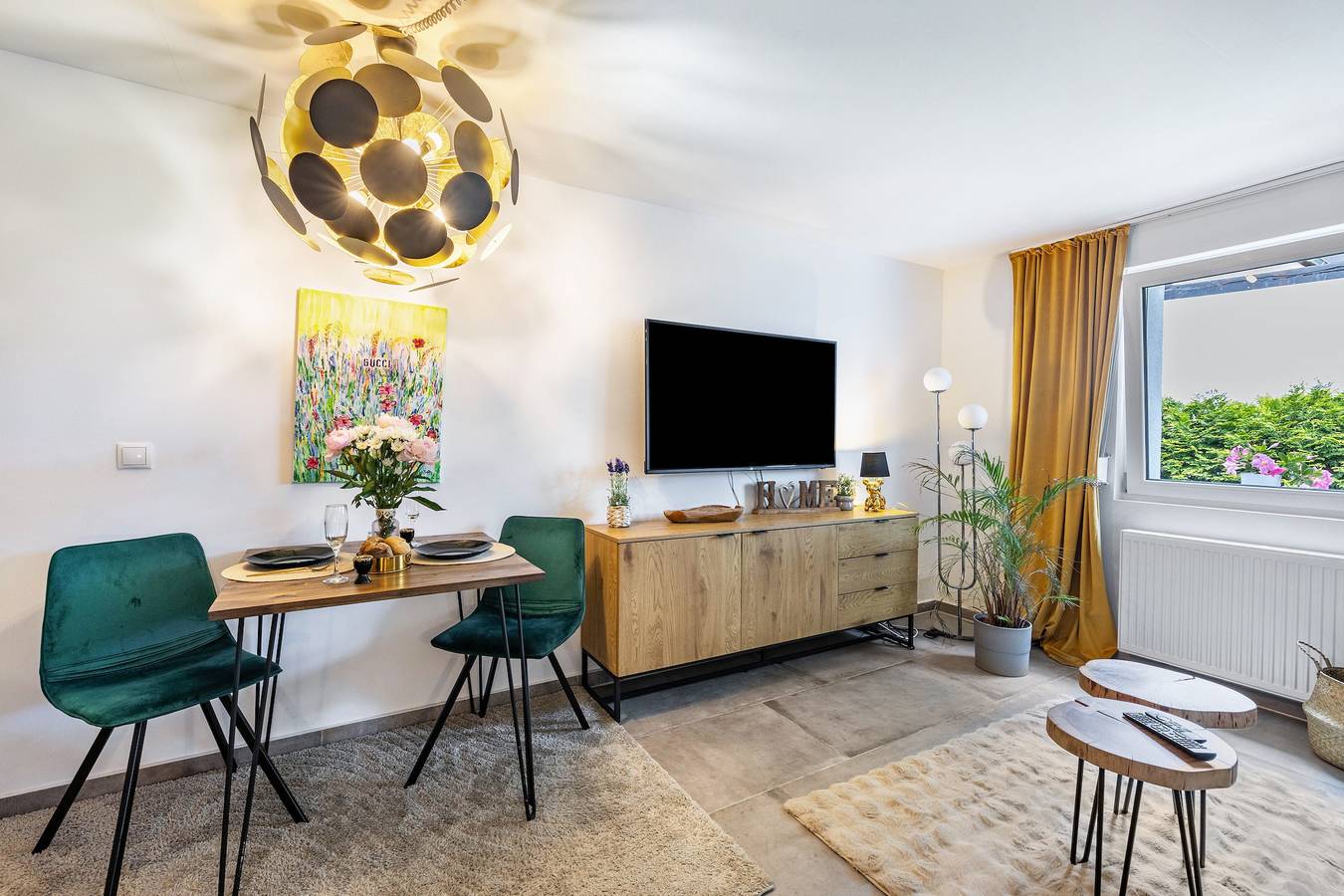 Ganze Wohnung, Ferienwohnung 'Deluxe Apartement Mit Terrasse' mit Gemeinschaftsterrasse und Wlan in Duisburg, Niederrhein