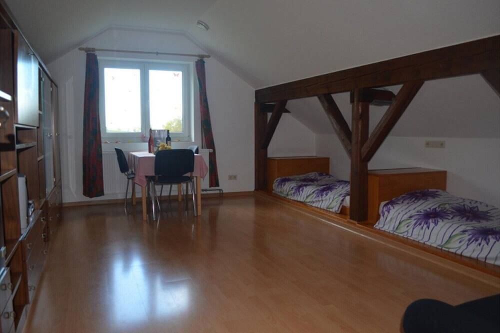 Ganze Wohnung, Ferienwohnung für neun Personen in Homberg in Homberg, Knüllgebirge