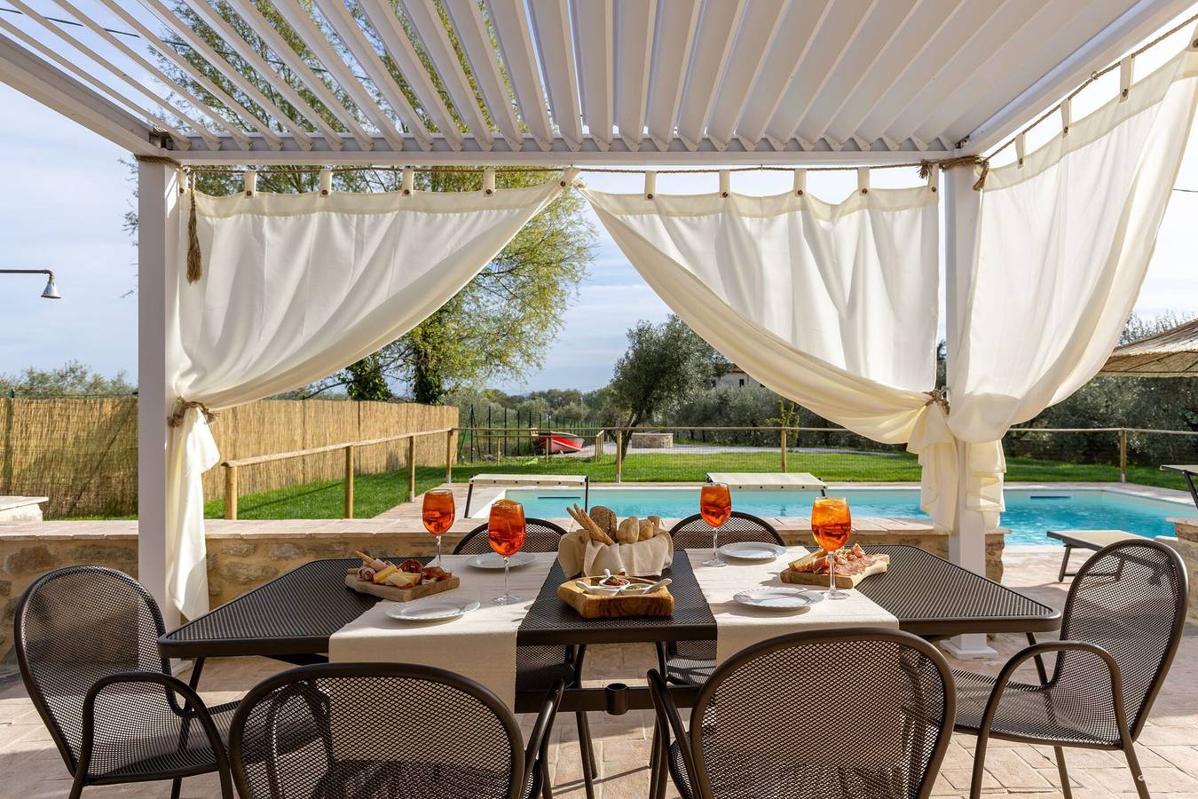 Villa Anna in Tuoro sul Trasimeno, Lago Trasimeno