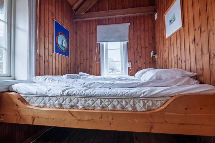 Blockhütte für 6 Personen, mit Terrasse auf den Lofoten - 2