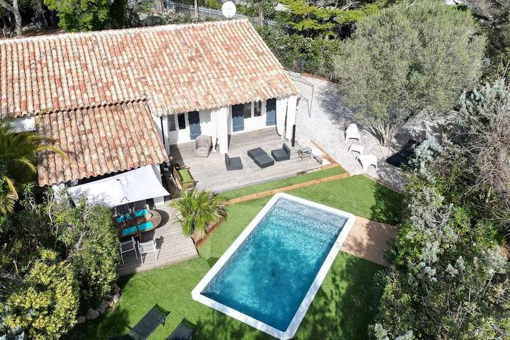 Ferienhaus für 6 Personen, mit Terrasse und Garten, mit Haustier in Grimaud
