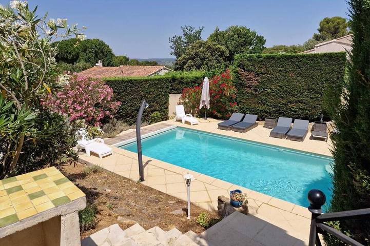 Villa pour 7 personnes, avec jacuzzi et jardin