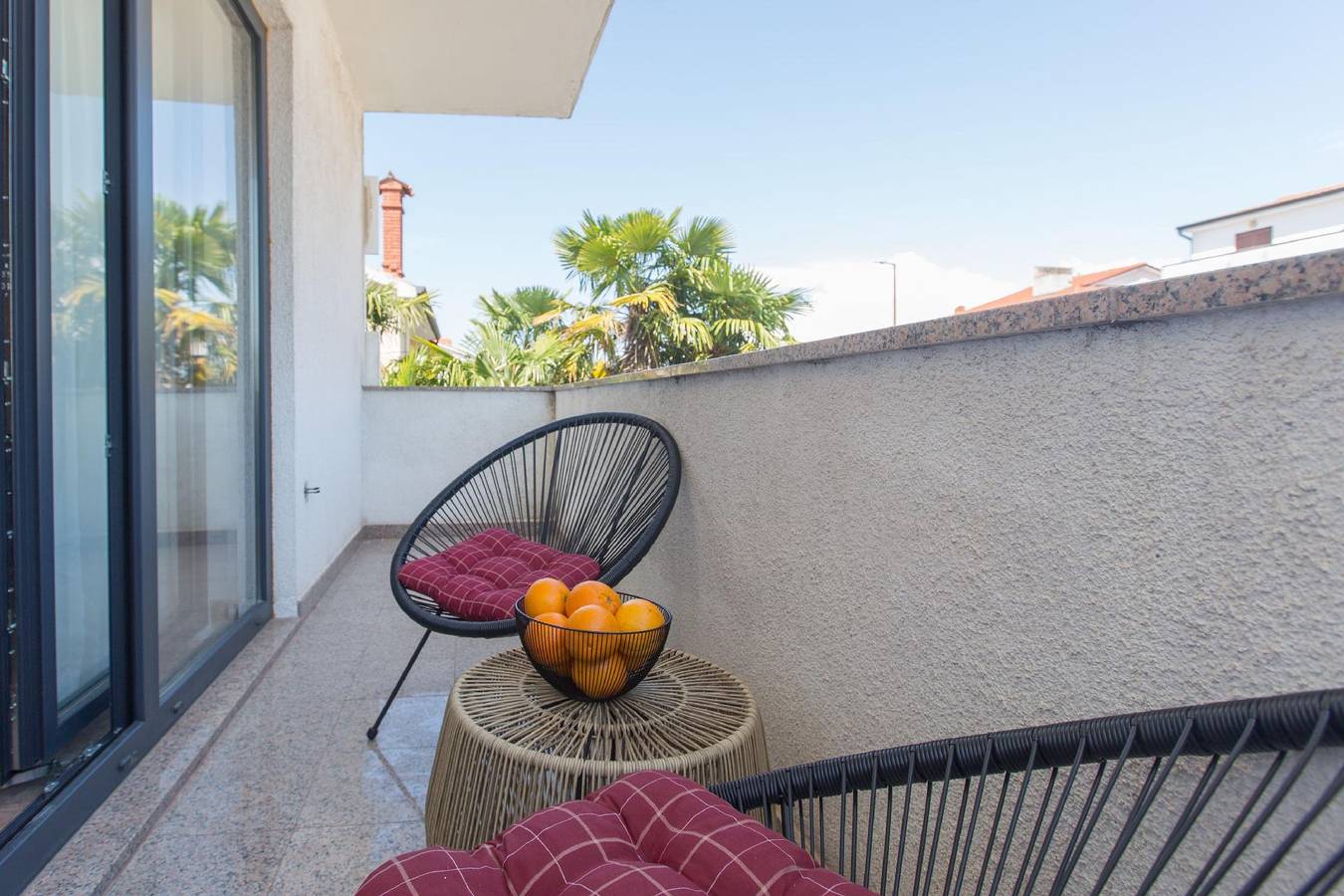 Geheel vakantieappartement, Apartment Radovan 3 with sea view near the beach in Poreč, Porec en omgeving
