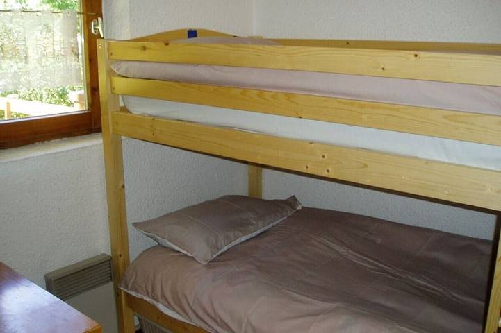 Gîte pour 6 personnes, avec terrasse et jardin dans Office De Tourisme Des Houches - 3