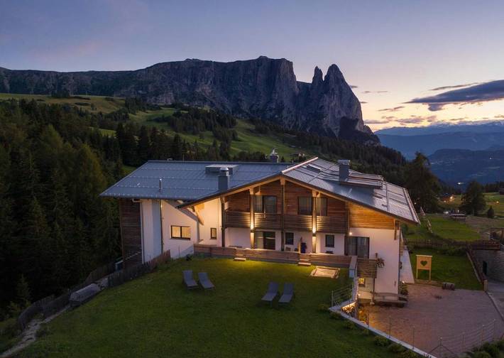 Hôtel pour 2 personnes, avec vue ainsi que jardin et sauna