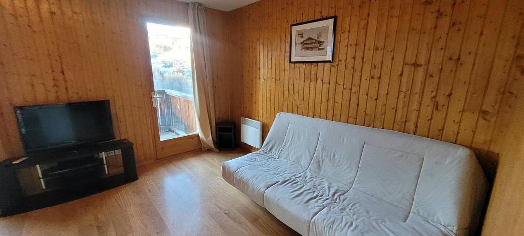 Chalet pour 7 personnes, avec piscine ainsi que vue et balcon à Saint-Jean-d'Arves - 4