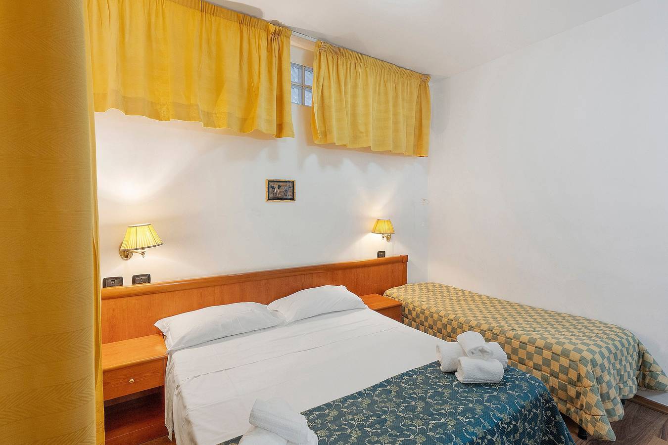 Bed and Breakfast H Pompeii Ruiins - Habitación Triple Estándar 7 in Pompeya (Nápoles), Parque nacional del Vesubio