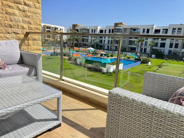 Casa de vacaciones para 6 personas, con vistas además de jardín y piscina - 1