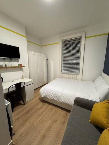 Chambre d’hôte pour 3 personnes, avec jardin à Cork
