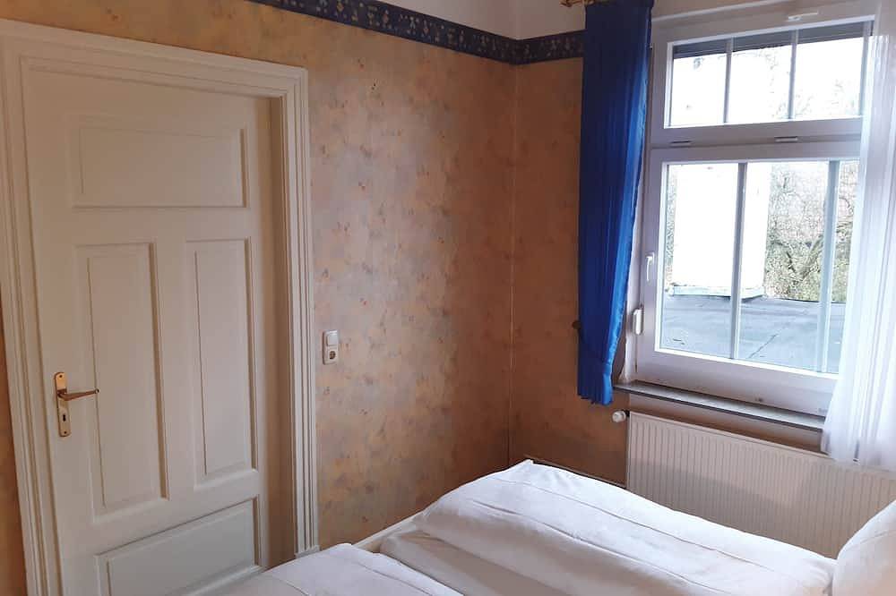 Ganze Wohnung, Ferienwohnung/App. für 4 Gäste mit 72m² in Jever (144380) in Jever, Metropolregion Bremen-Oldenburg