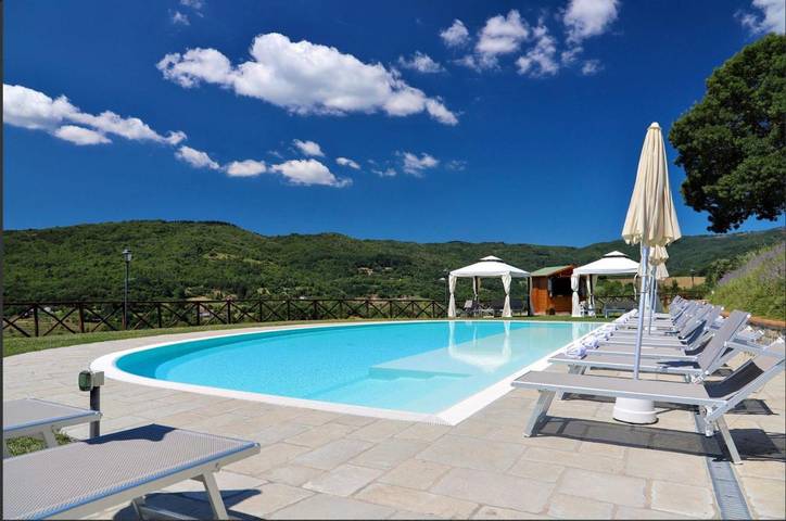 Ferienhaus für 15 Personen, mit Balkon und Terrasse sowie Garten und Pool in Castel San Niccolò - 4