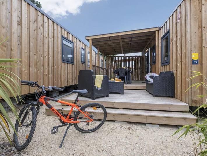 Camping La Parée du Both - Mobilheim 4 personen - Mobilheim Cabane Prémium Clim 2Schlafzimmer 25m² 2/4 Pers. in Saint-Hilaire-de-Riez, Vendée