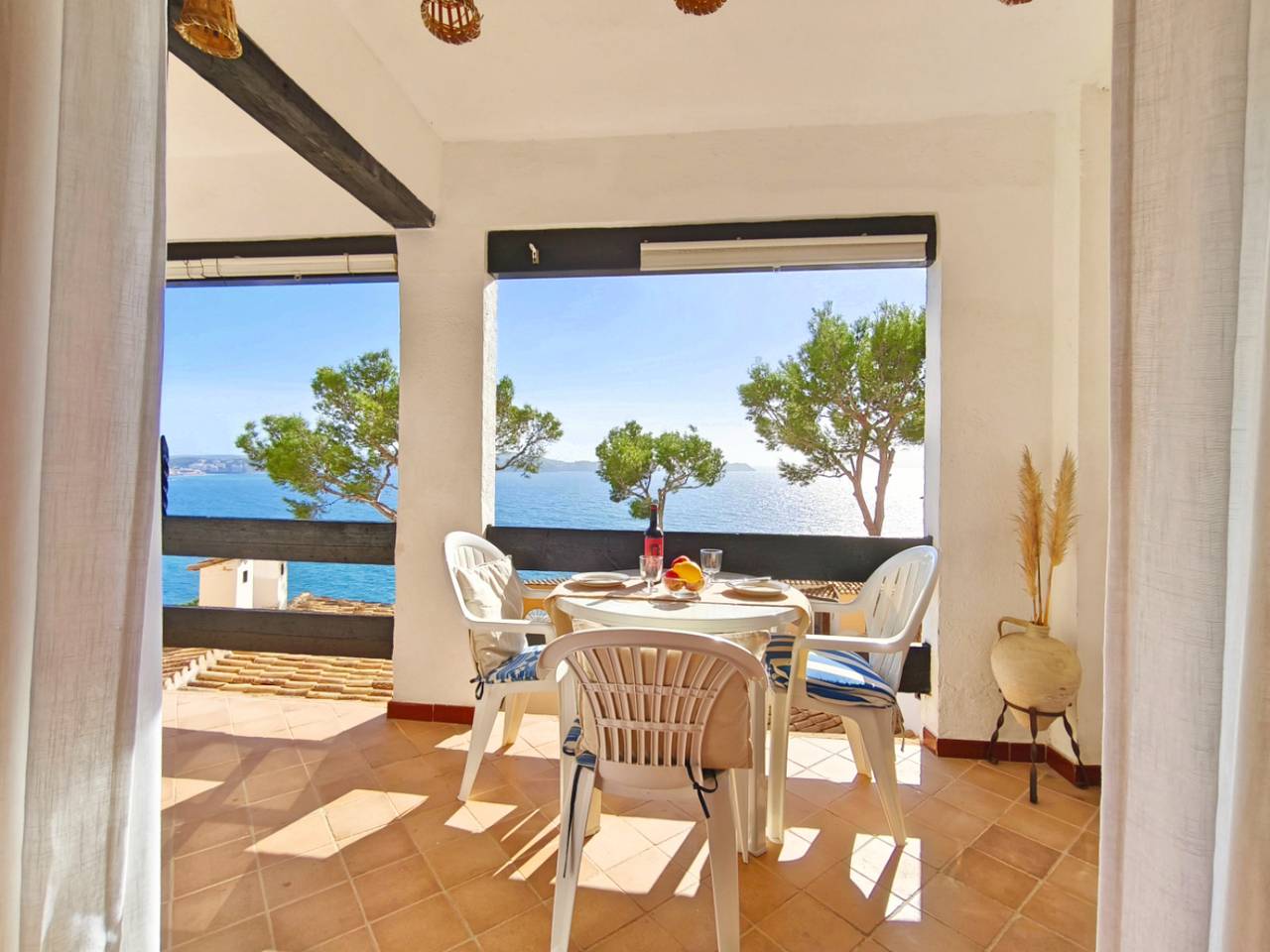 Apartamento entero, Apartamento de vacaciones para 3 personas con piscina in Cala Fornells, Calvià