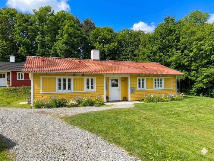 Ferienhaus für 8 Personen, mit Terrasse und Pool sowie Sauna in Apenrade