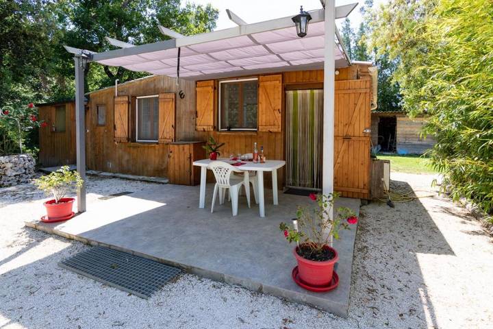 Location de vacances pour 2 personnes, avec piscine ainsi que jardin et vue à Belvézet - 3