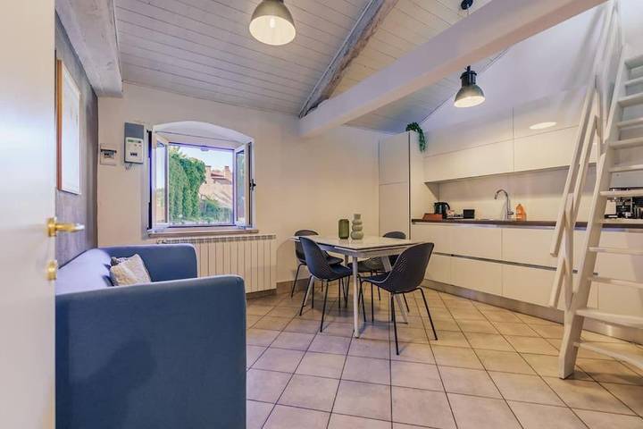 Gîte pour 4 personnes, avec balcon et vue, animaux acceptés à Pignerol - 2