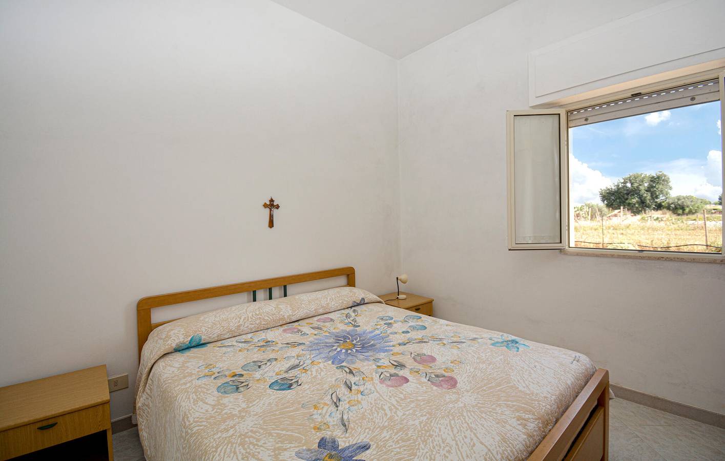 Riverside Retreat mit Terrasse und Parkplatz in Comiso, Ragusa Provinz