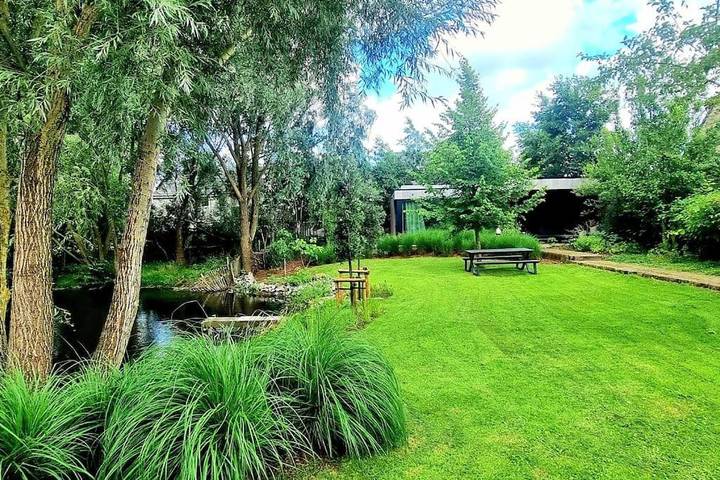 Gîte pour 2 personnes, avec jardin à Roeselare