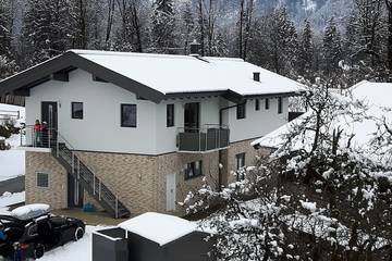 Ferienwohnung für 7 Personen, mit Sauna und Garten sowie Pool und Balkon in Lofer
