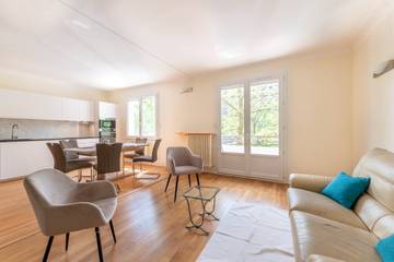 Gîte pour 6 personnes, avec balcon à Annecy