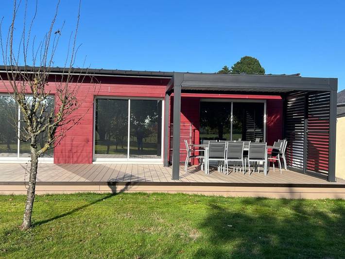 Location de vacances pour 6 personnes, avec jardin ainsi que piscine et vue, animaux acceptés à Guipry-Messac - 2