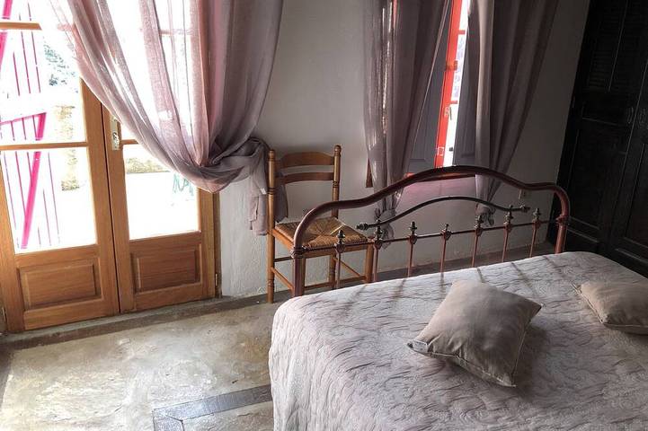 Gîte pour 3 personnes, avec balcon à Rogliano - 3