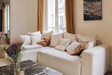 Location De Vacances pour 6 Personnes dans Courbevoie, Hauts-de-Seine, Photo 2