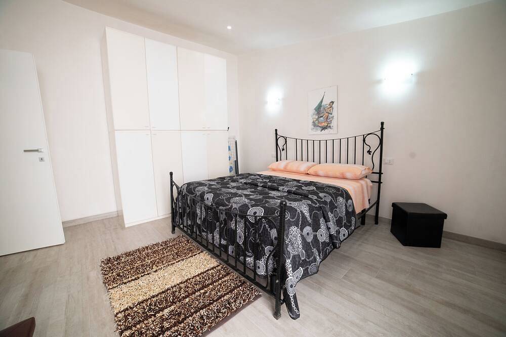Entire apartment, The 'ancient gateway in Vico del Gargano, Gargano