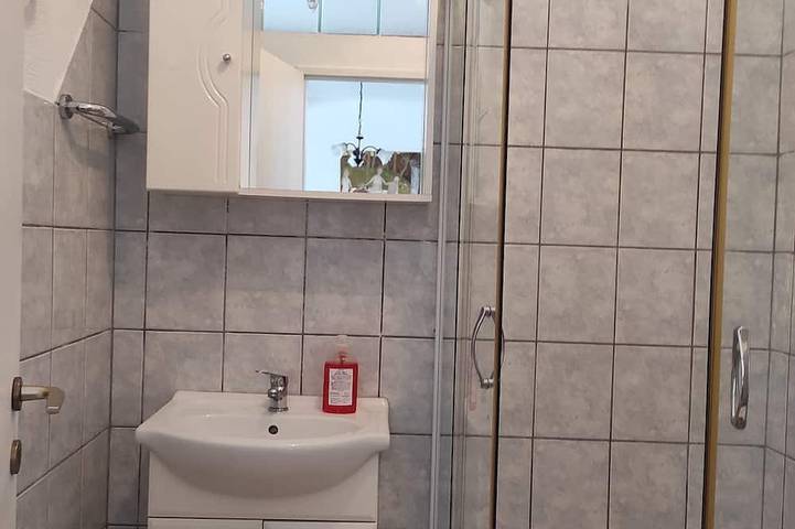 Ganze Wohnung, Villa Caroline - Studio apartment in Okrug Gornji, Ciovo