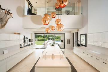 Villa for 16 Guests in Marbella West, Marbella, Picture 4
