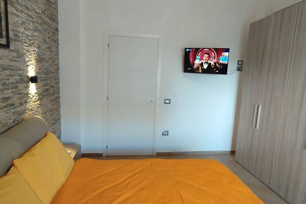 Appartamento intero, Appartamento panoramico a 250 metri dalla spiaggia in Tortora Marina, Praia a Mare