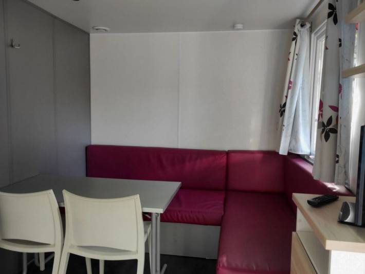 Camping pour 4 personnes, avec piscine et terrasse, animaux acceptés dans Sud Ouest de France - 2
