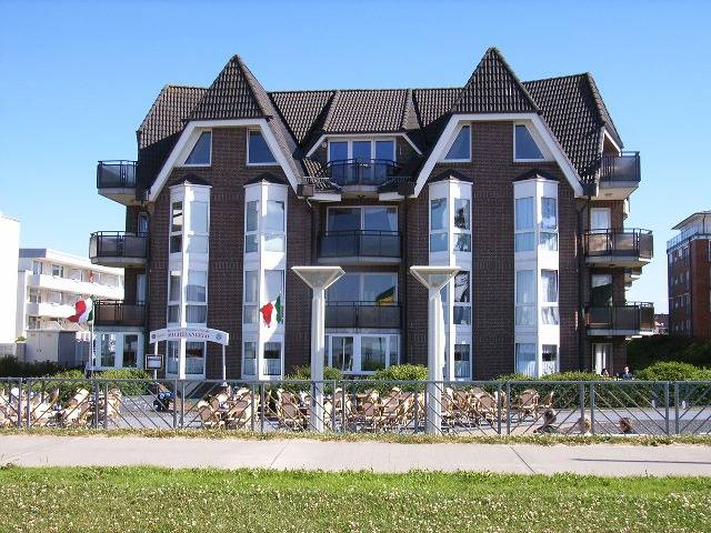 Residenz Meeresbrandung. - 2-Raum-Ferienwohnung 1 mit Terrasse im Souterrain in Duhnen, Cuxhaven