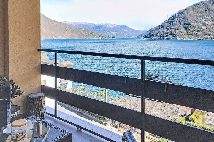 Ferienwohnung für 4 Personen, mit Balkon in Porto Ceresio