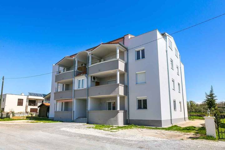 Apartamento vacacional entero, Apartamento vacacional con aire acondicionado y balcón in Medulin City, Medulin