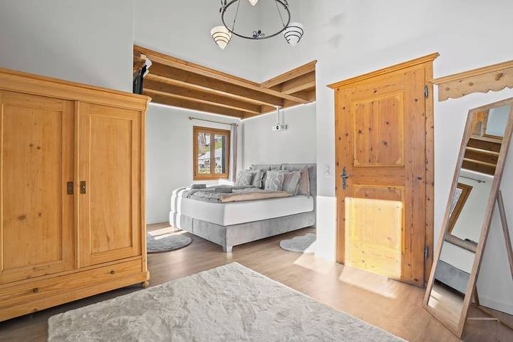 Chalet für 12 Personen, mit Sauna und Whirlpool sowie Garten in Davos - 2