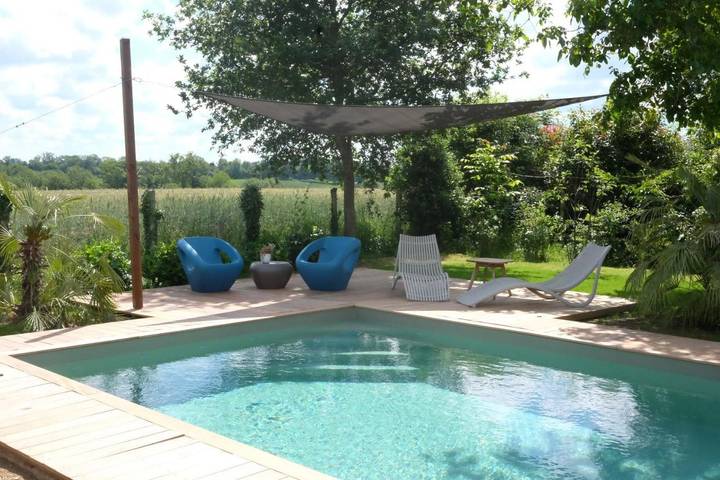 Chambre d’hôte pour 2 personnes, avec vue ainsi que jardin et piscine à Moutier-Malcard - 2