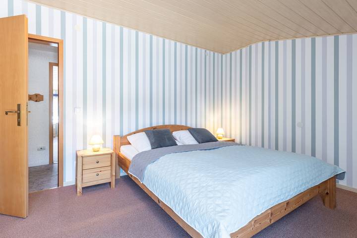 Ferienhaus für 6 Personen, mit Terrasse und Garten in Gammendorf - 4