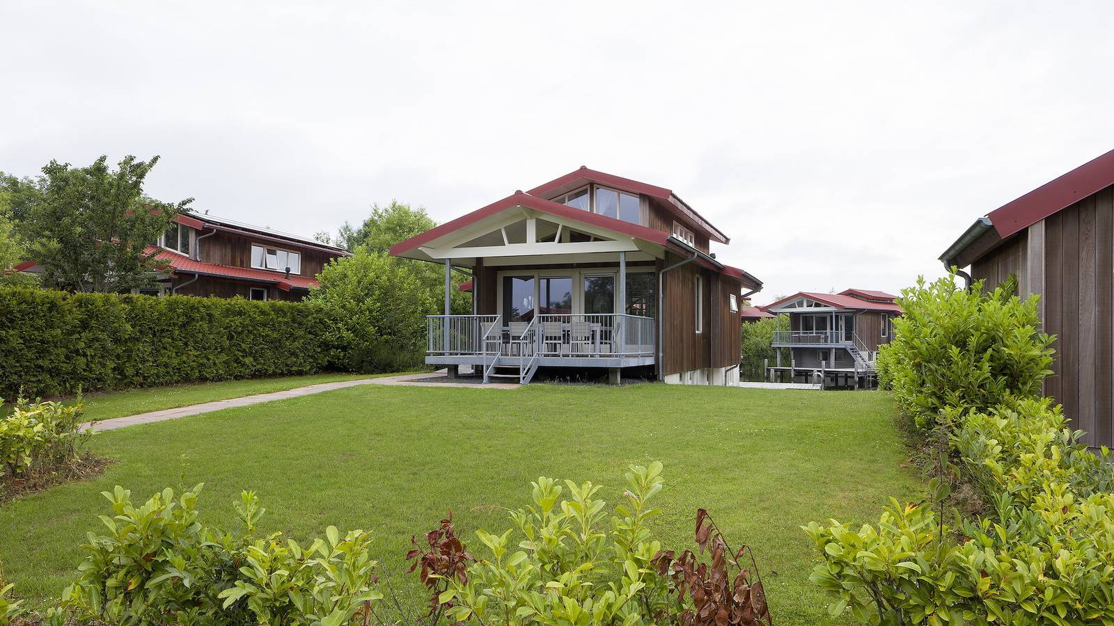Summio Zwartkruis — Goudplevier Comfort 10 in Friesland
