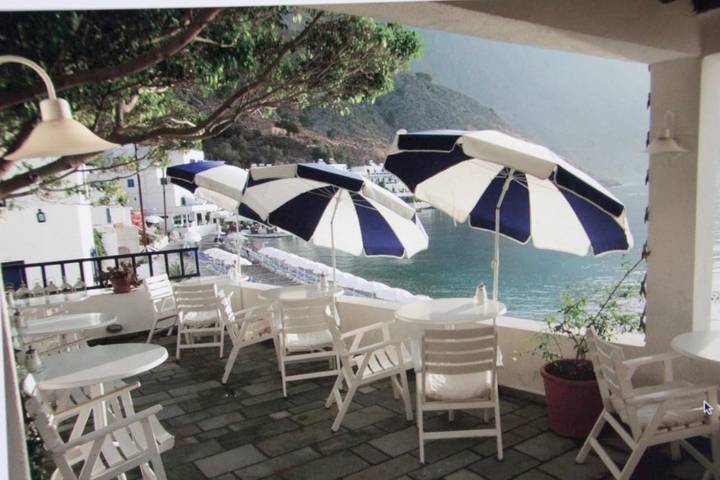 Hôtel pour 3 personnes, avec vue et terrasse, animaux acceptés dans Loutró - 4