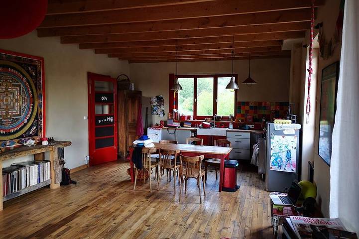 Location de vacances pour 6 personnes dans Forêt de Saoû