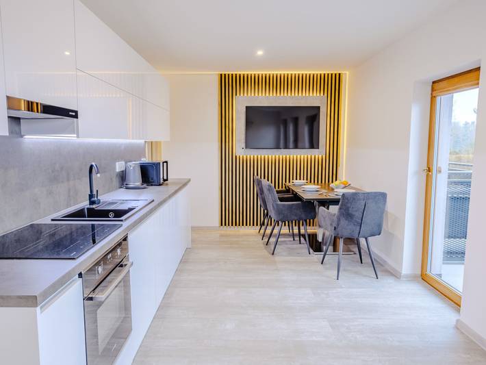 Ferienwohnung für 5 Personen, mit Terrasse und Garten sowie Ausblick - 1