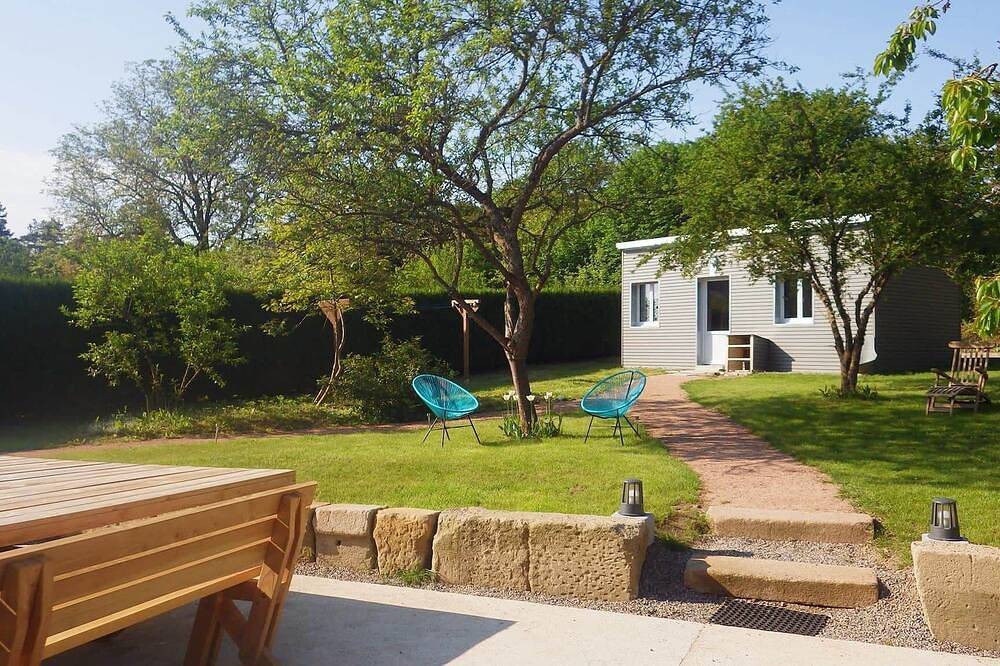 Ferienhaus in den Farben des Heiligen Martin in Autun mit Spa in Autun, Autun und Umgebung