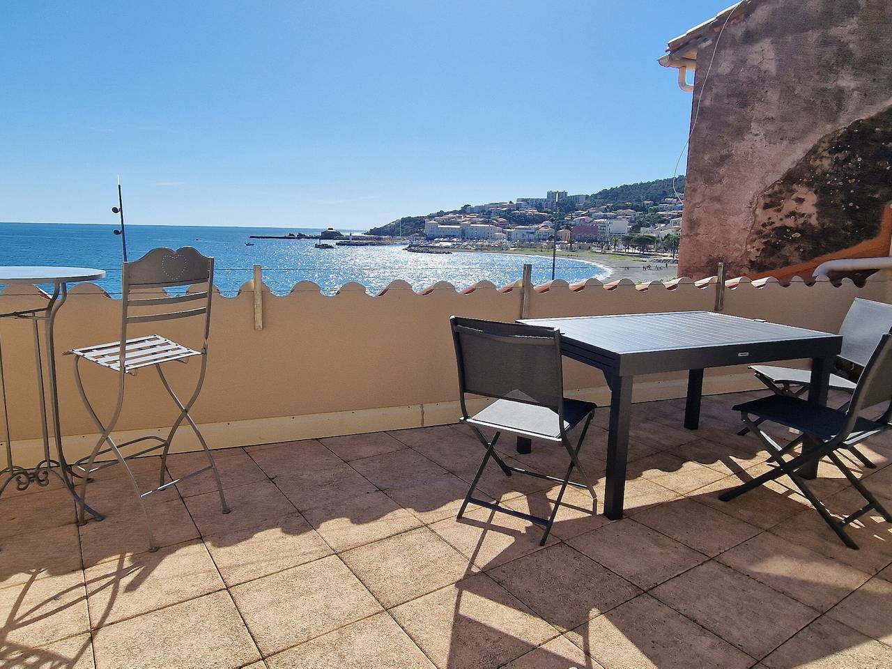Appartement entier, Bel appartement T3 en front de mer avec terrasses et garage in Côte Vermeille, Banyuls-sur-Mer